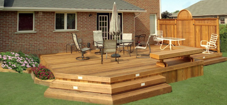 Cedar Composite Decking in Inglewood, CA